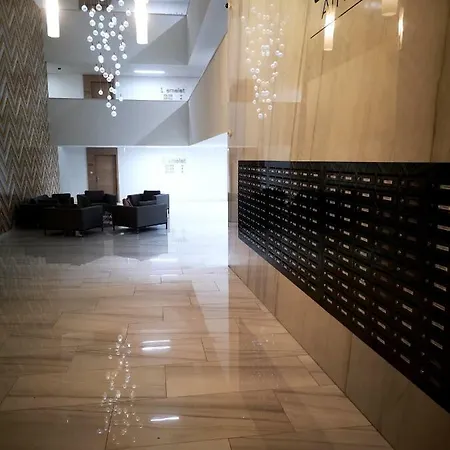 Апартаменты Corvin Atrium Promenade *